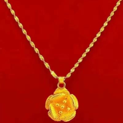 Gold-plated Brass Pendant Necklace For Women, Water Wave Textured Collarbone Chain