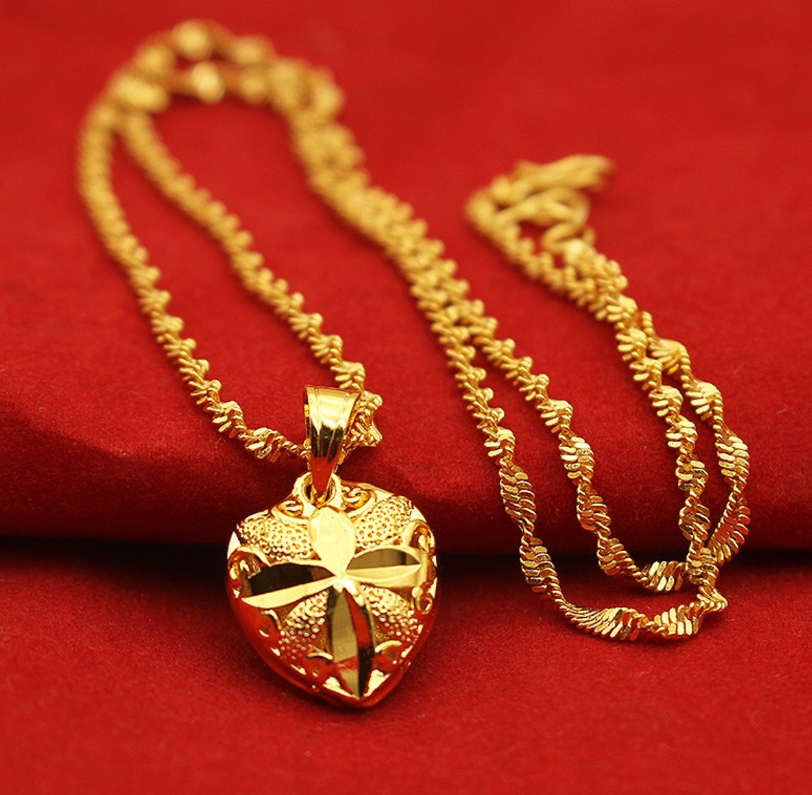 Gold-plated Brass Pendant Necklace For Women, Water Wave Textured Collarbone Chain - Image 7