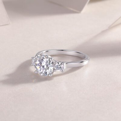 1Large Diamond Ring Luxury Fashion Set Moissanite Silver Ring Prohibit TK Sales