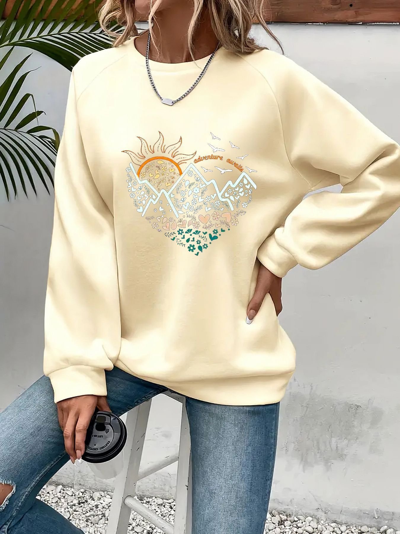 Casual Heart Print Crew Neck Pullover Sweatshirt - Soft Slightly Stretch Polyester Fabric, Machine Washable, Perfect For Spring And Fall - Women's Long Sleeve Casual Wear - Image 3