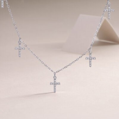 1Holy Light Cross - A Fashionable And Luxurious Diamond Jewelry Pendant Set With Moissanite S925 Sterling Silver And Platinum Plating Prohibit Tk Sales