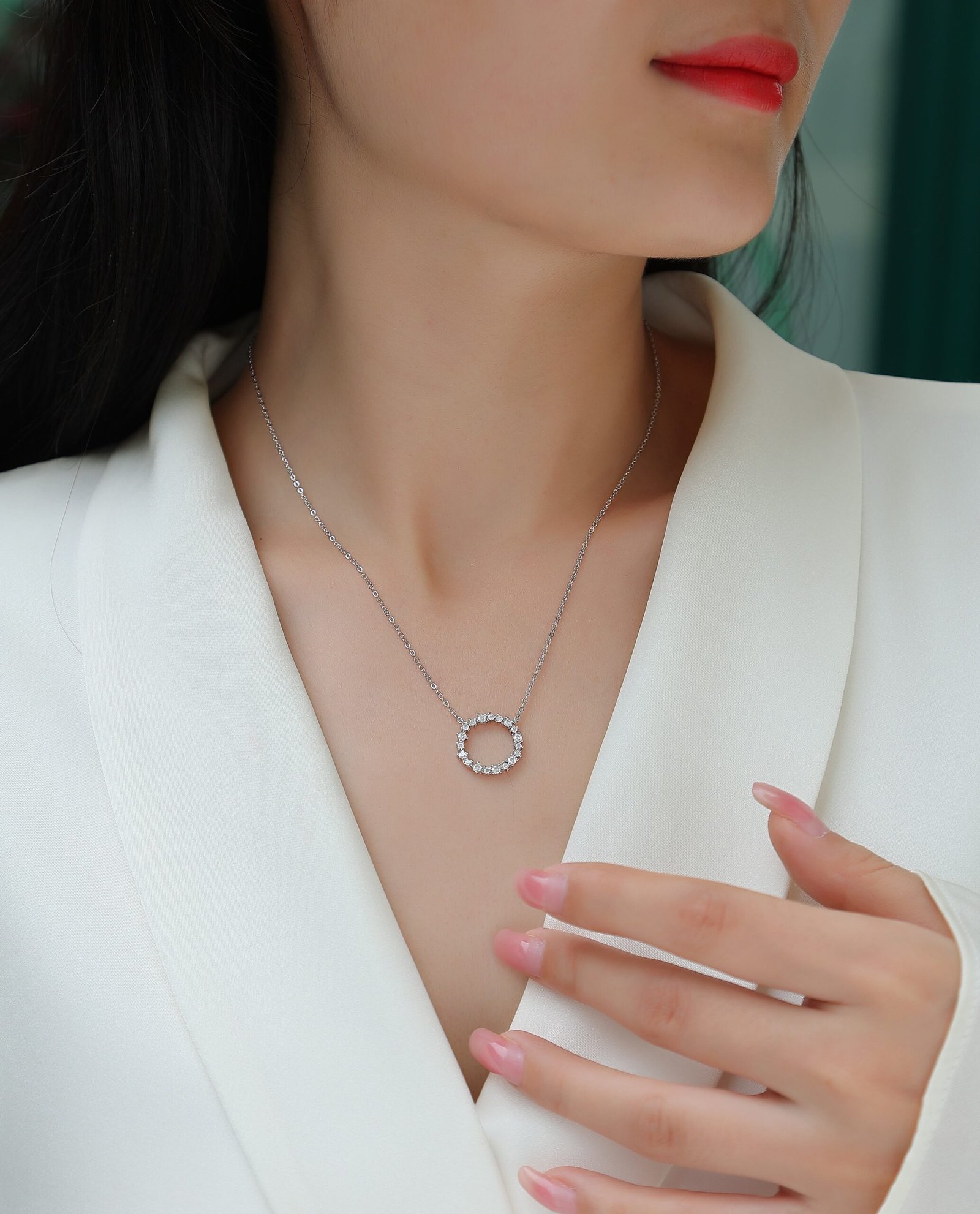 1Emerald Water Ripples - A Fashionable And Luxurious Diamond Jewelry Pendant Set With Moissanite S925 Sterling Silver And Platinum Plating Prohibit TikTok sales
