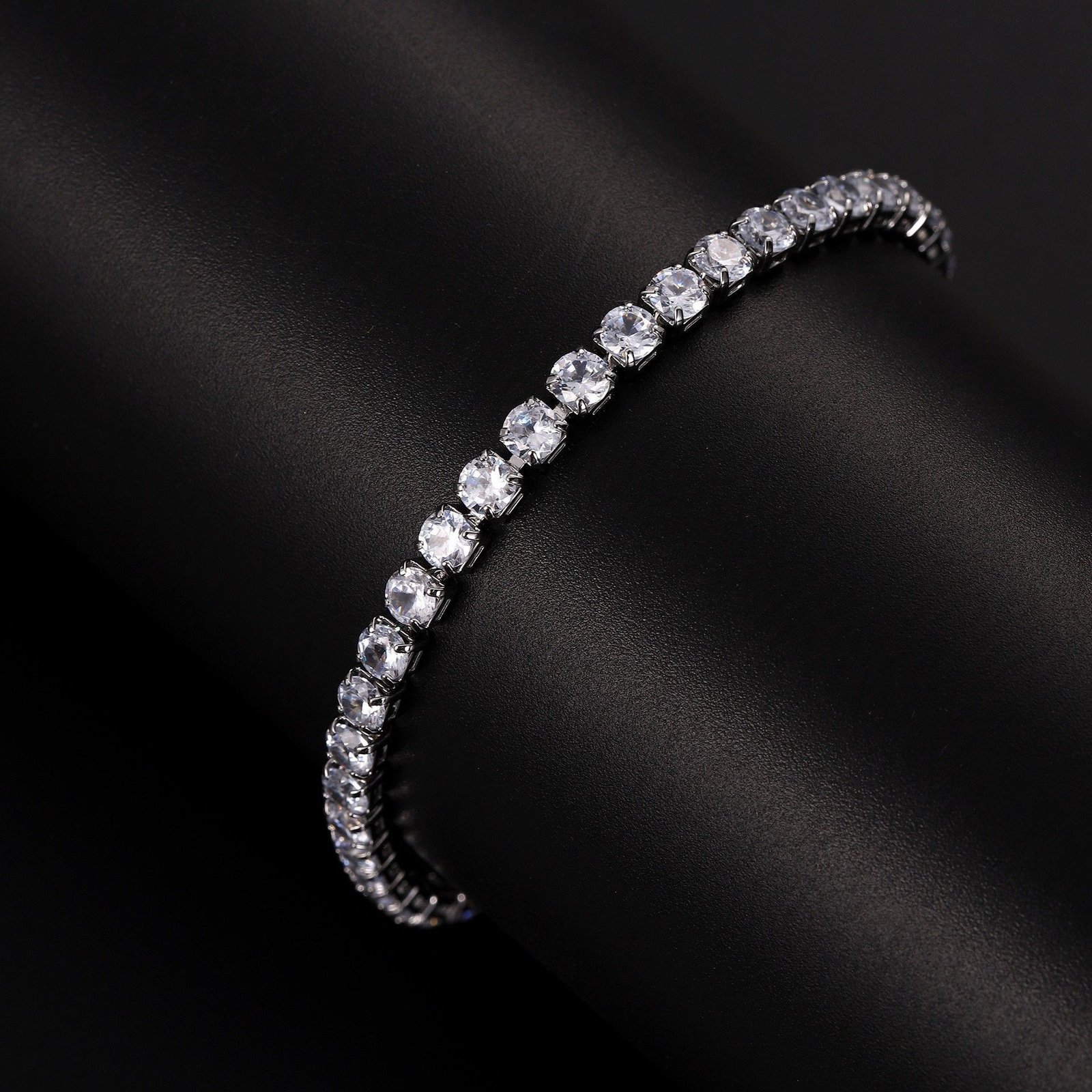 Sleek Luxury Sparkling Zircon Bracelet,Detachable Extender Chain,Unisex For Daily Wear, Christmas Outfits And Beach Occasions - Image 3